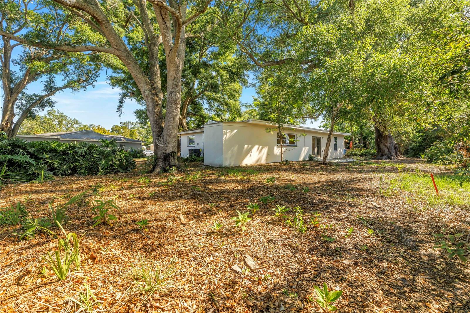 2161 NE HILLWOOD CT, CLEARWATER, FL, 33763