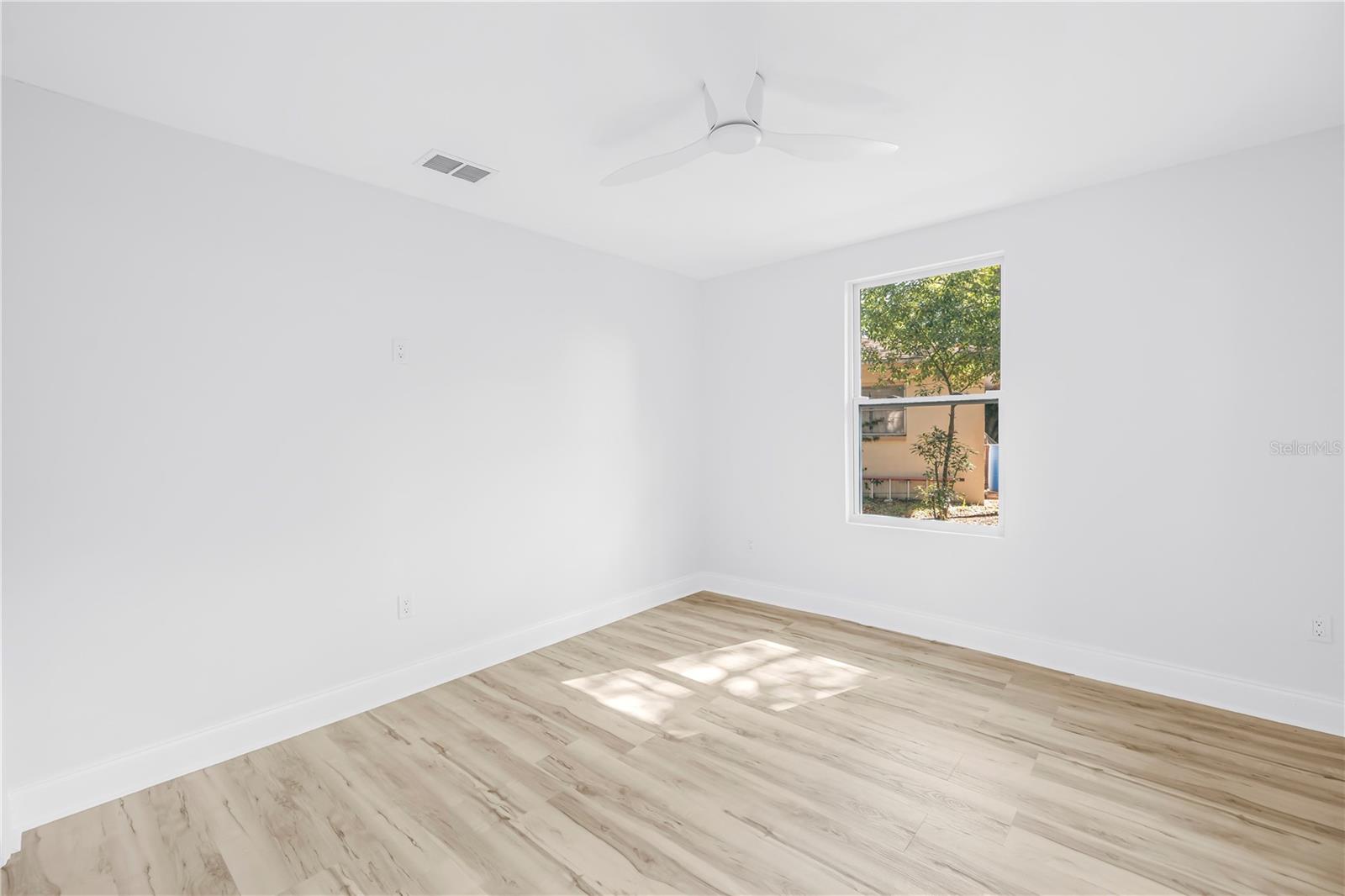 2161 NE HILLWOOD CT, CLEARWATER, FL, 33763