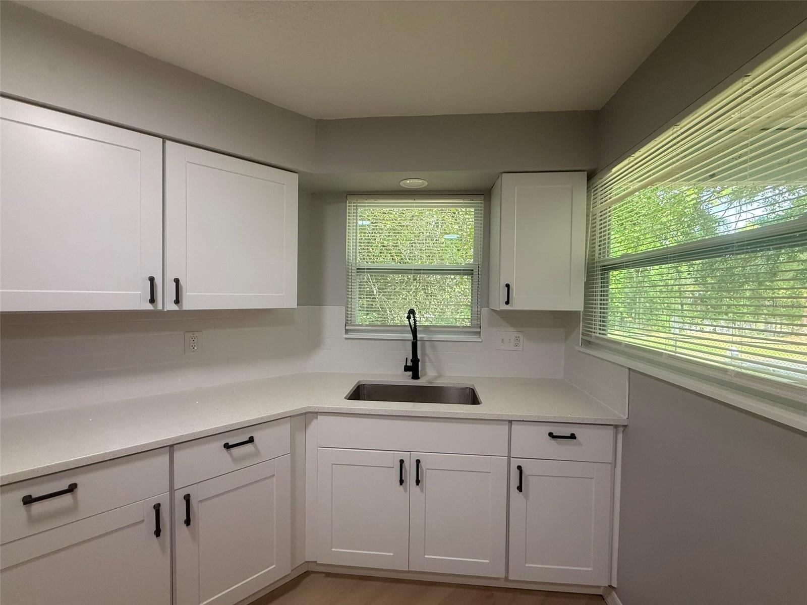 3664 MERIDEN AVE, OLDSMAR, FL, 34677