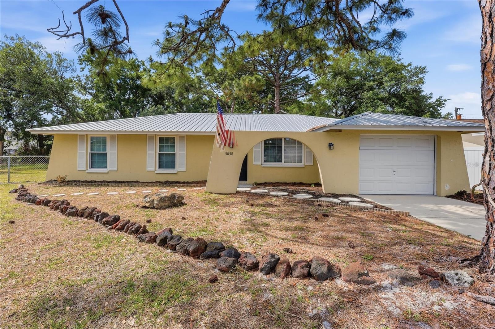 5058 SILK OAK DR, SARASOTA, FL, 34232