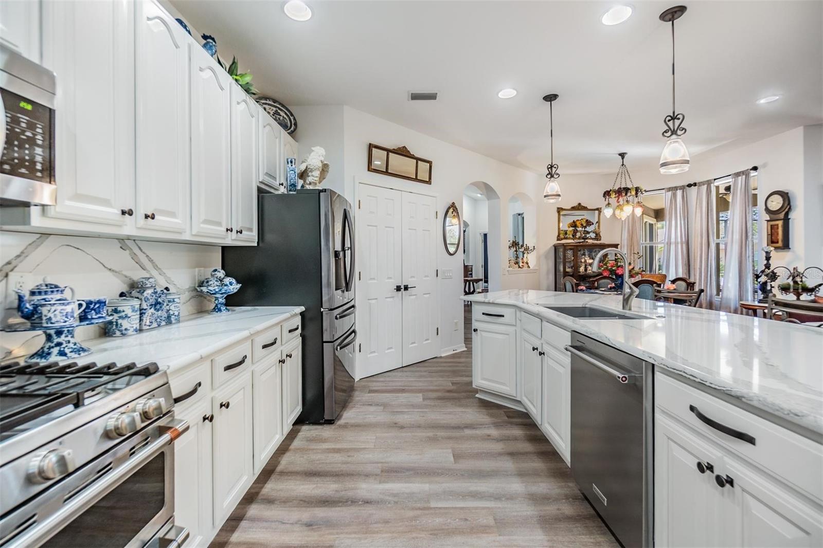 8721 CRYSTAL CREEK CT, LAND O LAKES, FL, 34638