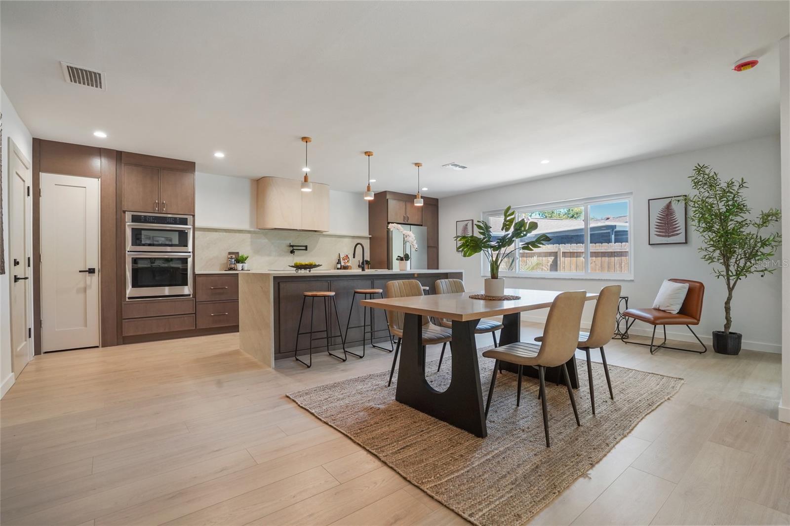 2370 ROBYN CT, DUNEDIN, FL, 34698