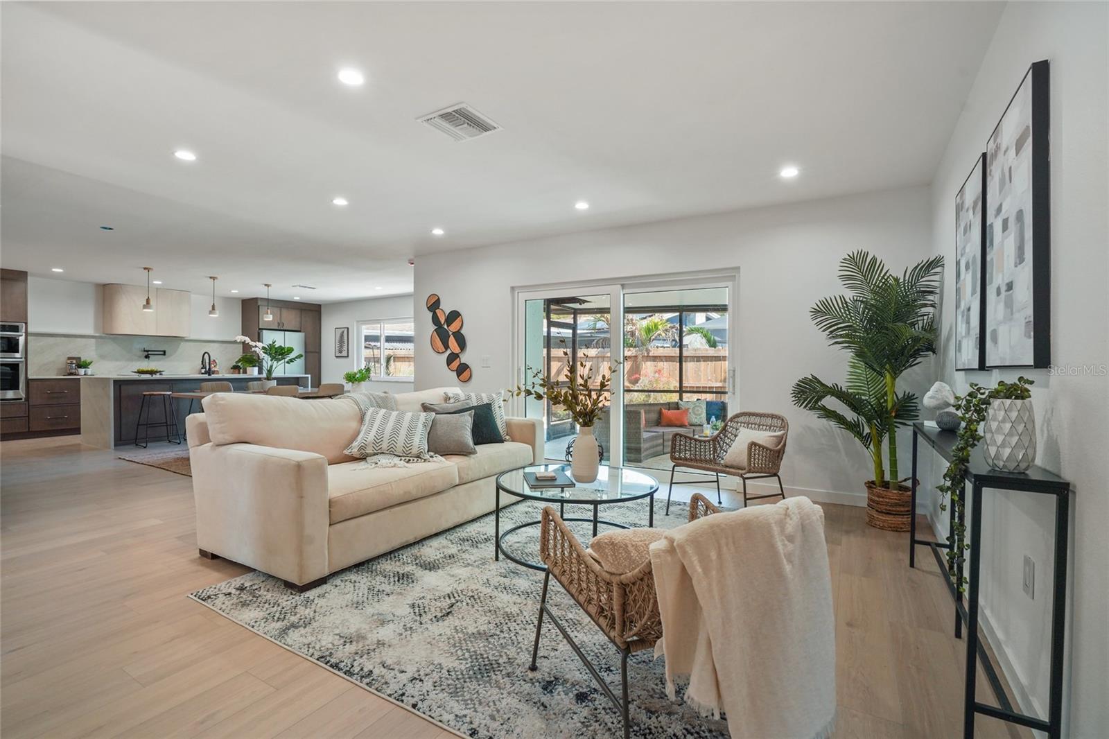 2370 ROBYN CT, DUNEDIN, FL, 34698