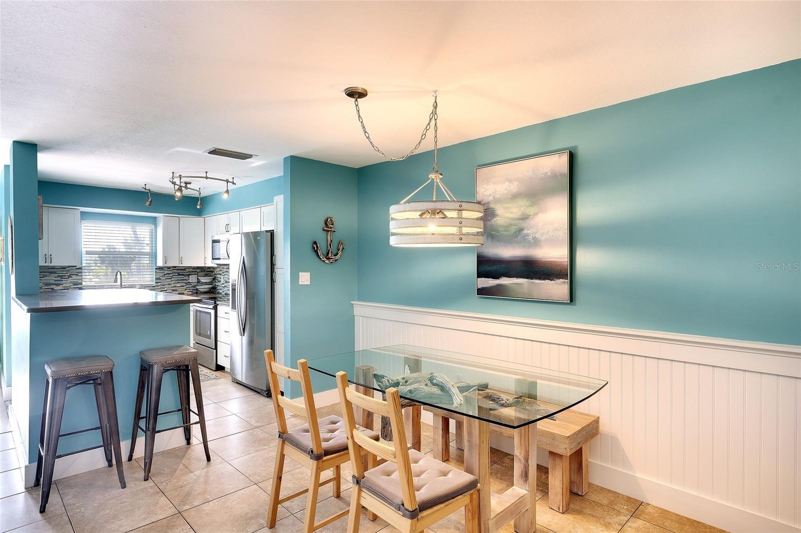 4307 GULF DR #207, HOLMES BEACH, FL, 34217