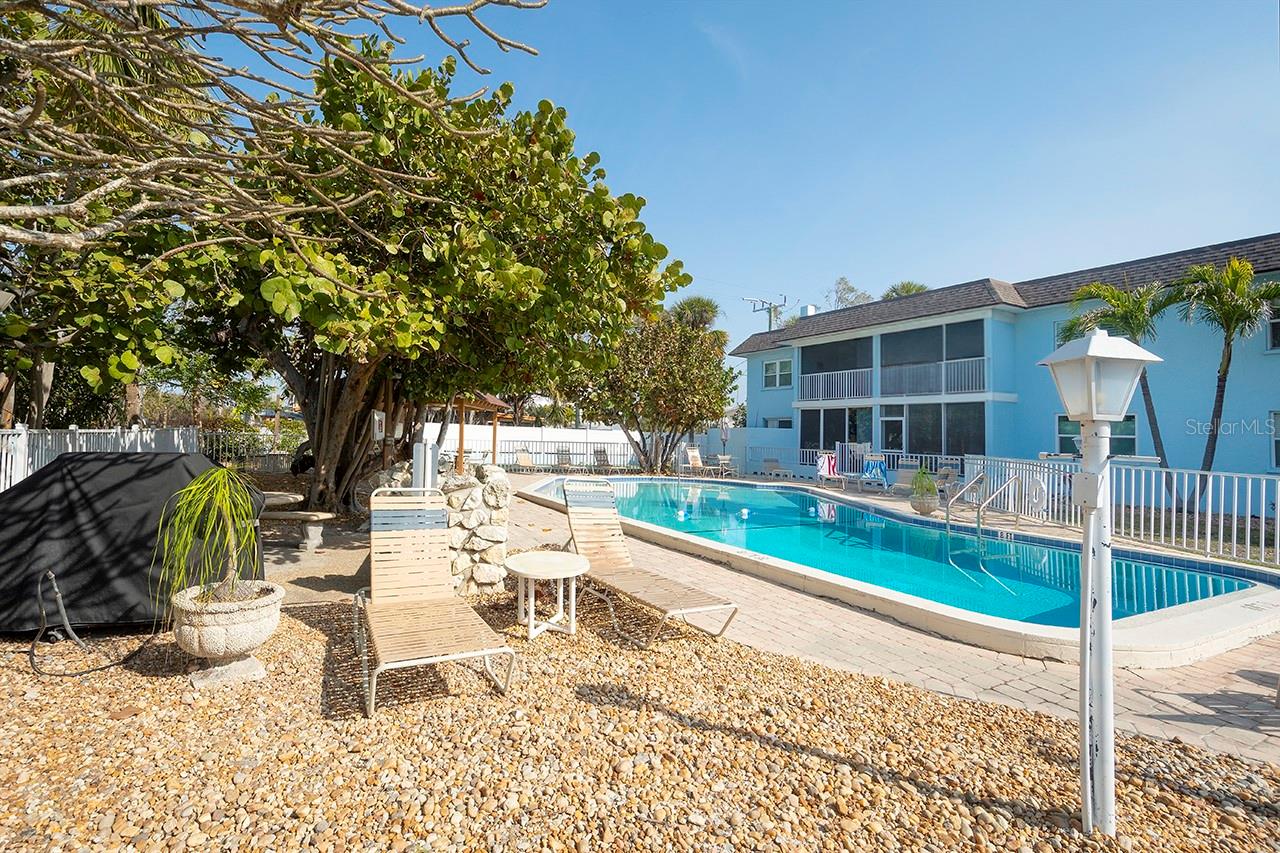 4307 GULF DR #207, HOLMES BEACH, FL, 34217