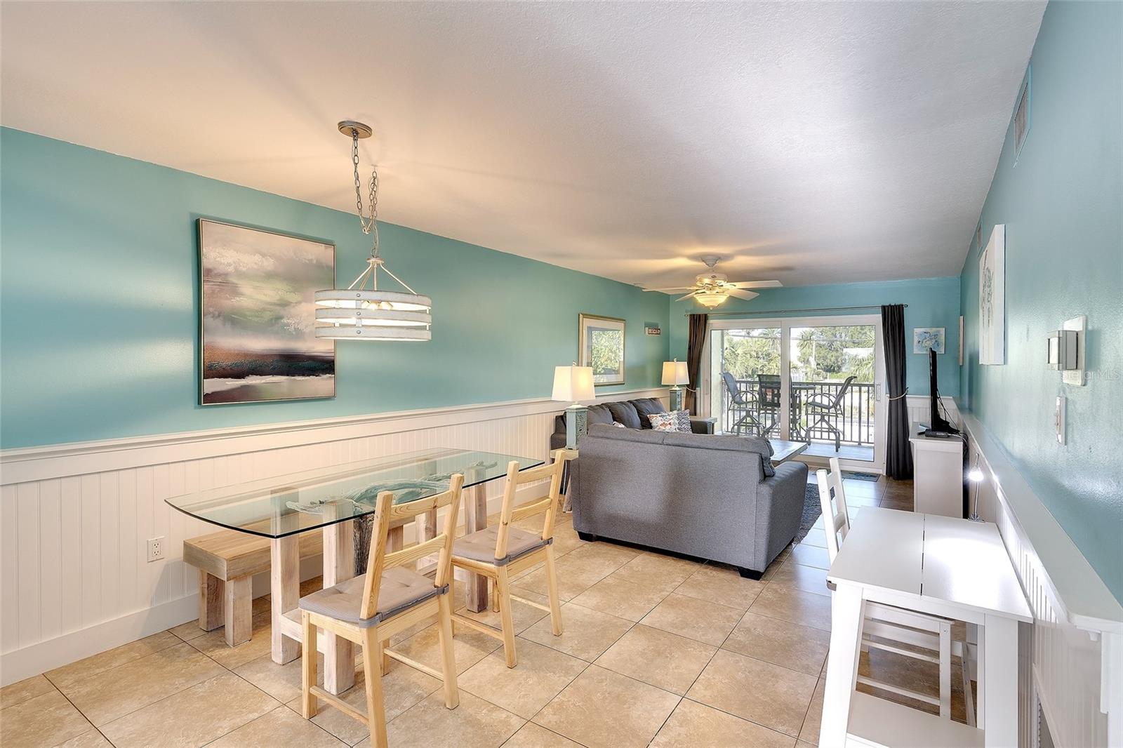4307 GULF DR #207, HOLMES BEACH, FL, 34217