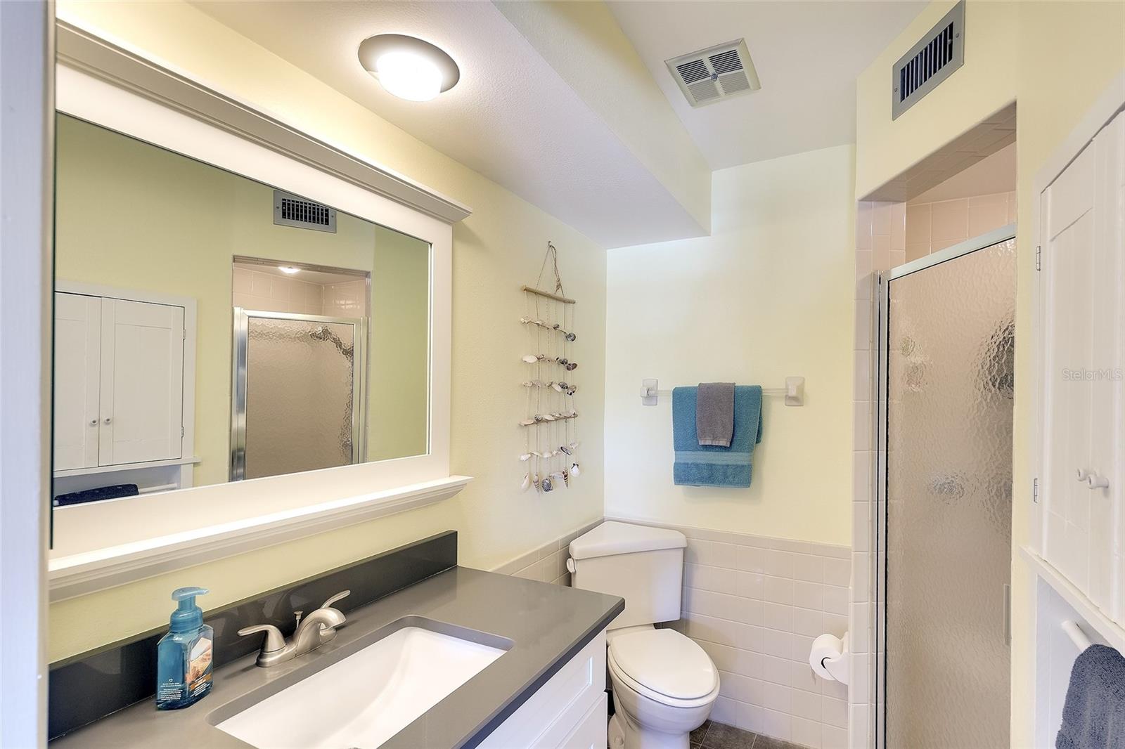 4307 GULF DR #207, HOLMES BEACH, FL, 34217