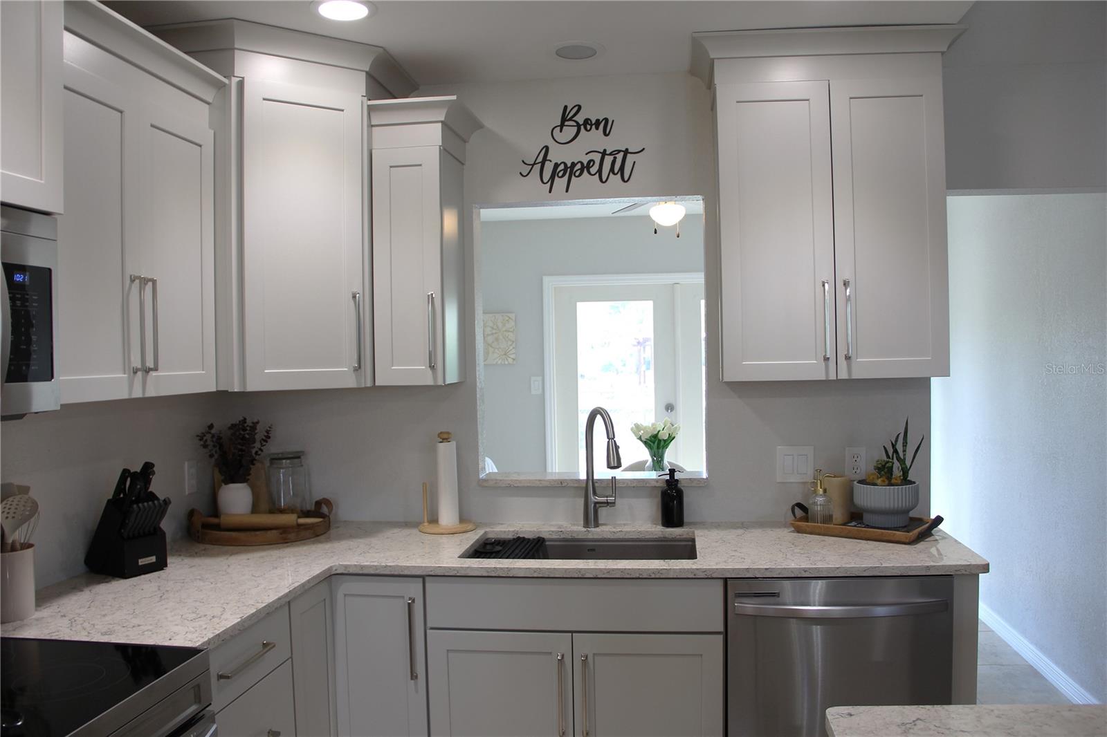 2824 SHANNON DR, PUNTA GORDA, FL, 33950