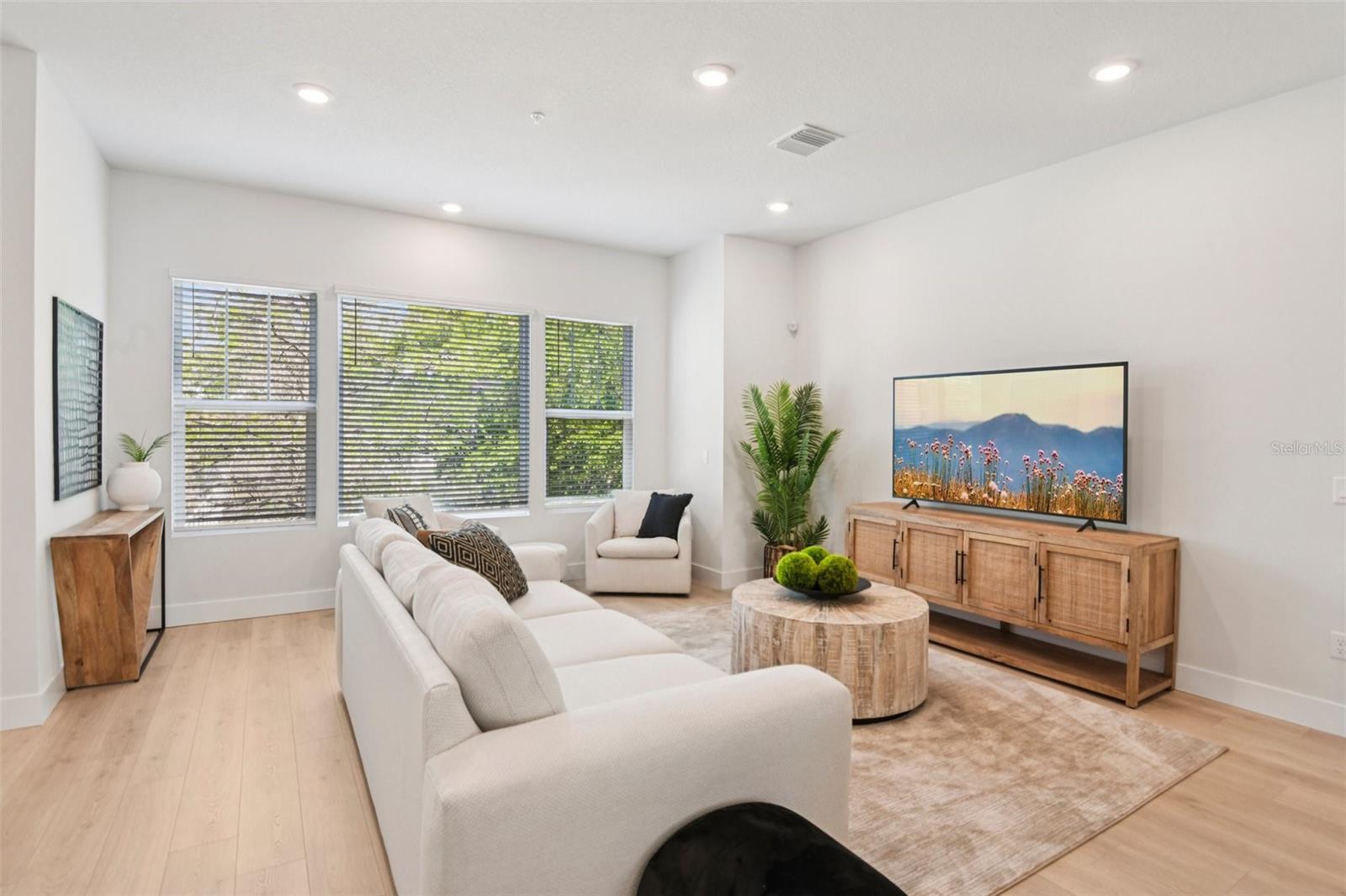 3129 4TH TER N, ST PETERSBURG, FL, 33713