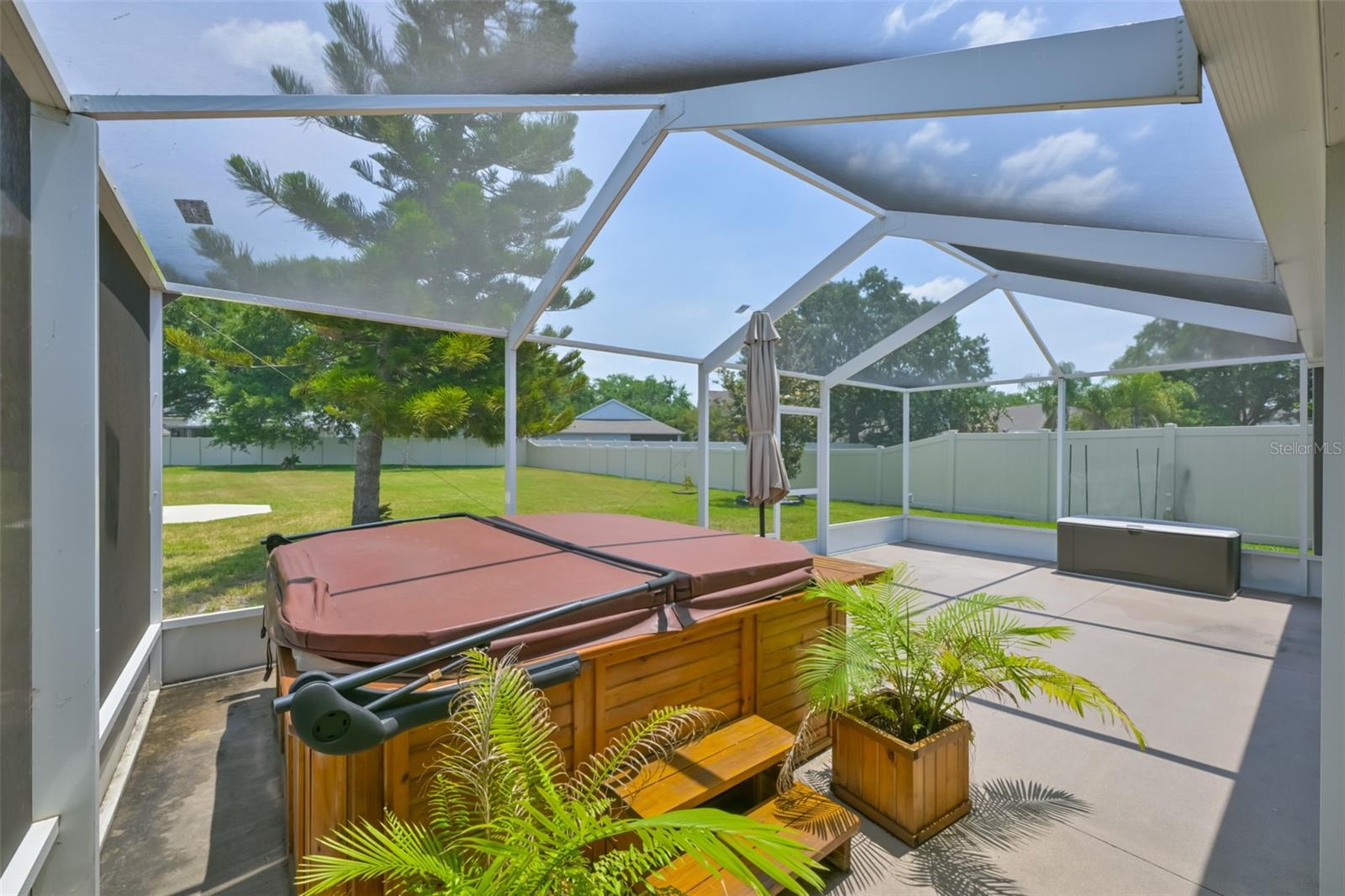 7318 GUILFORD PINE LN, APOLLO BEACH, FL, 33572