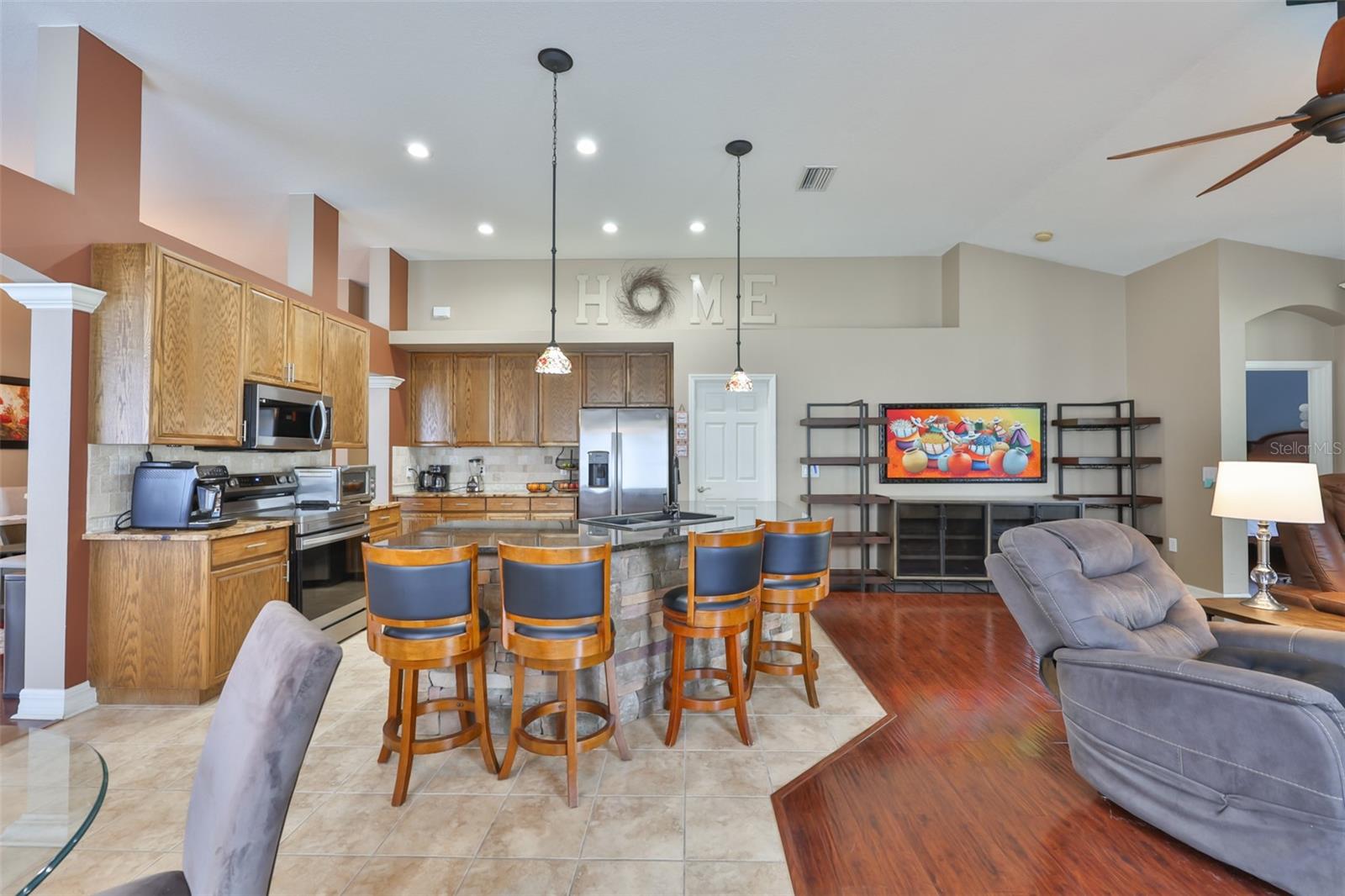 7318 GUILFORD PINE LN, APOLLO BEACH, FL, 33572