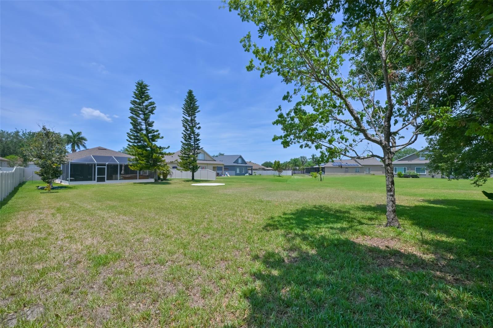 7318 GUILFORD PINE LN, APOLLO BEACH, FL, 33572
