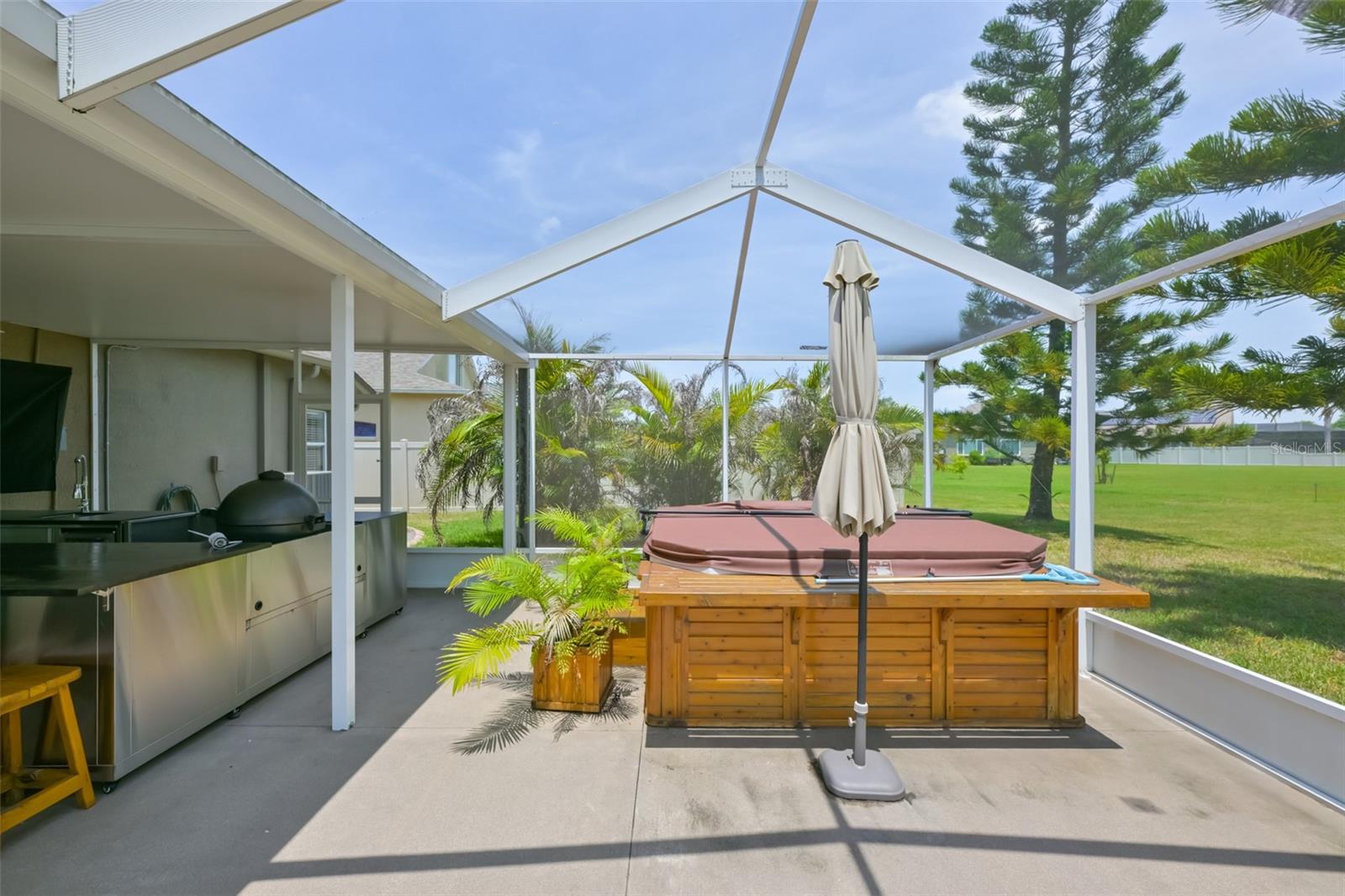 7318 GUILFORD PINE LN, APOLLO BEACH, FL, 33572