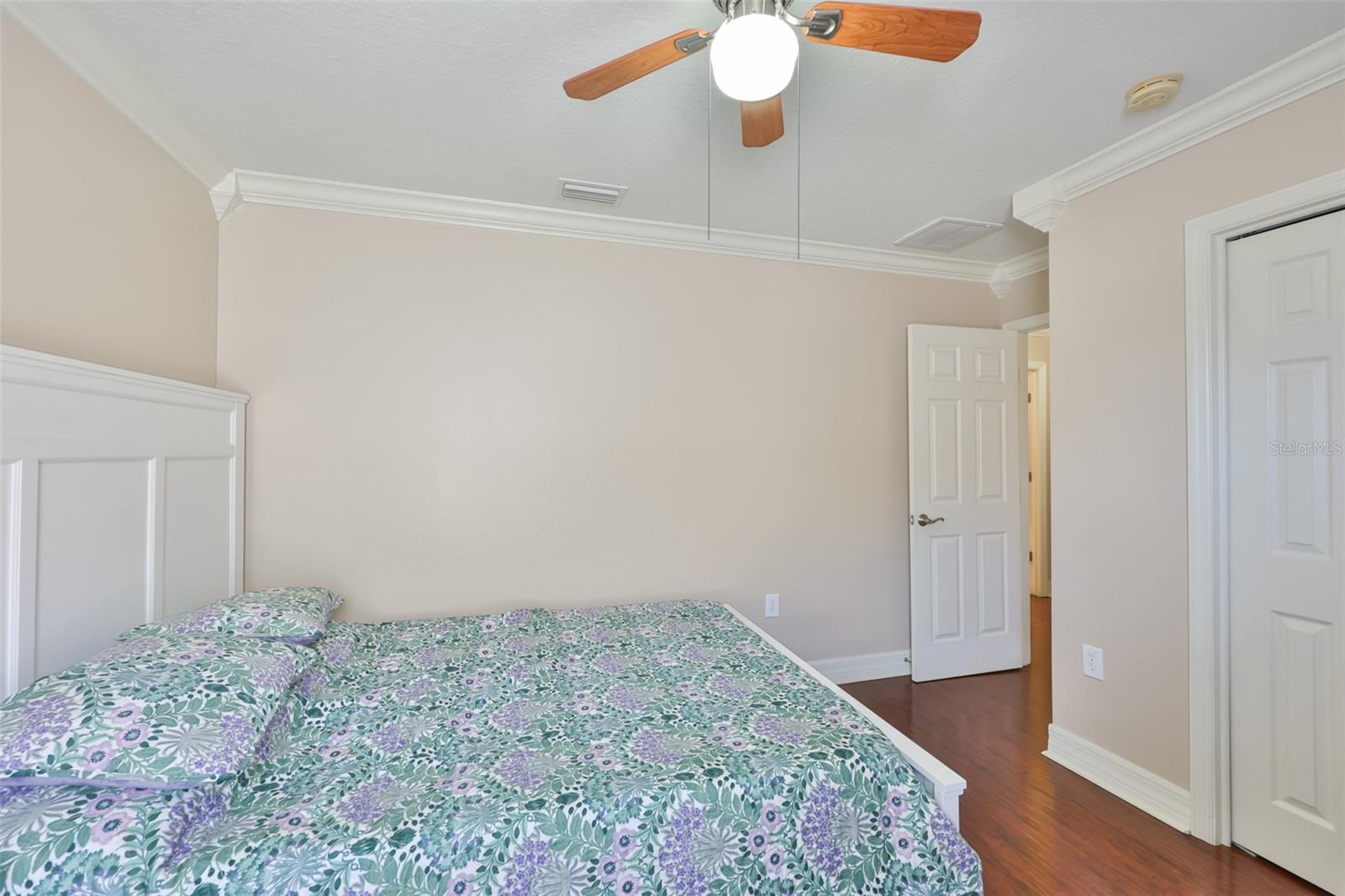 7318 GUILFORD PINE LN, APOLLO BEACH, FL, 33572