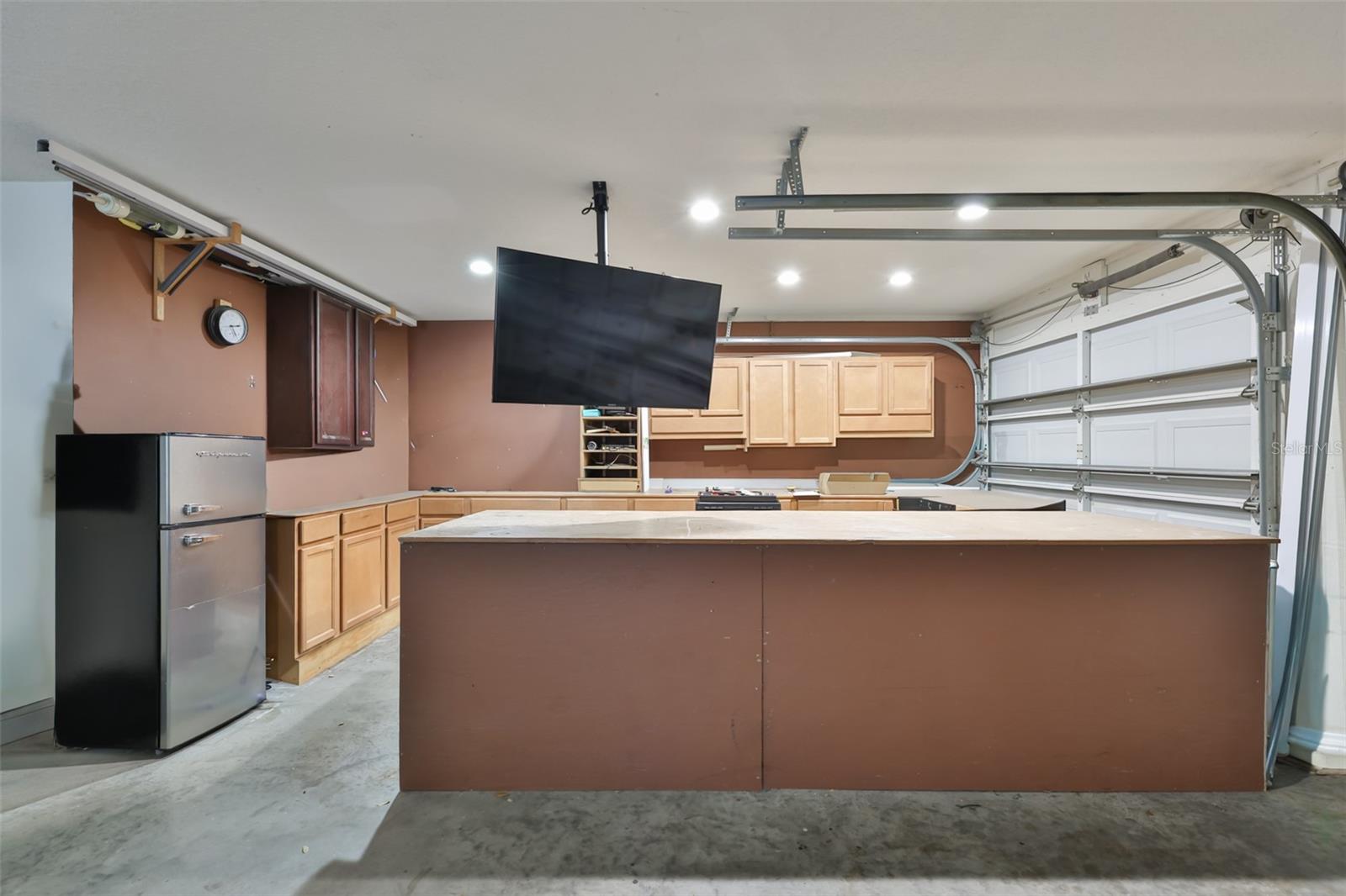 7318 GUILFORD PINE LN, APOLLO BEACH, FL, 33572