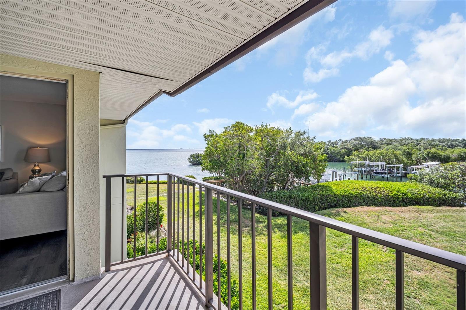 1515 PINELLAS BAYWAY S #14, TIERRA VERDE, FL, 33715