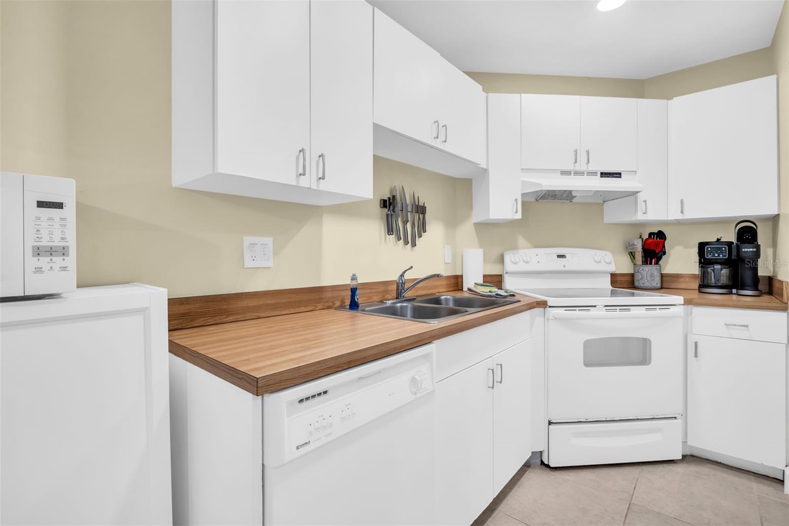 1515 PINELLAS BAYWAY S #14, TIERRA VERDE, FL, 33715