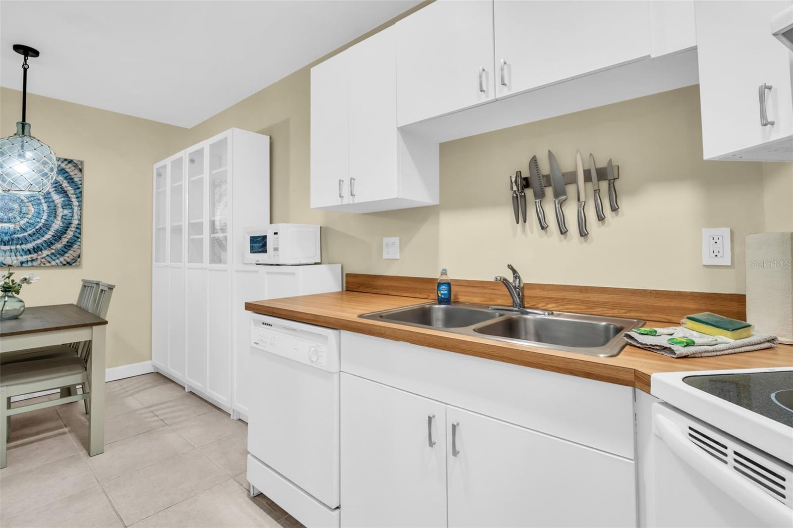 1515 PINELLAS BAYWAY S #14, TIERRA VERDE, FL, 33715