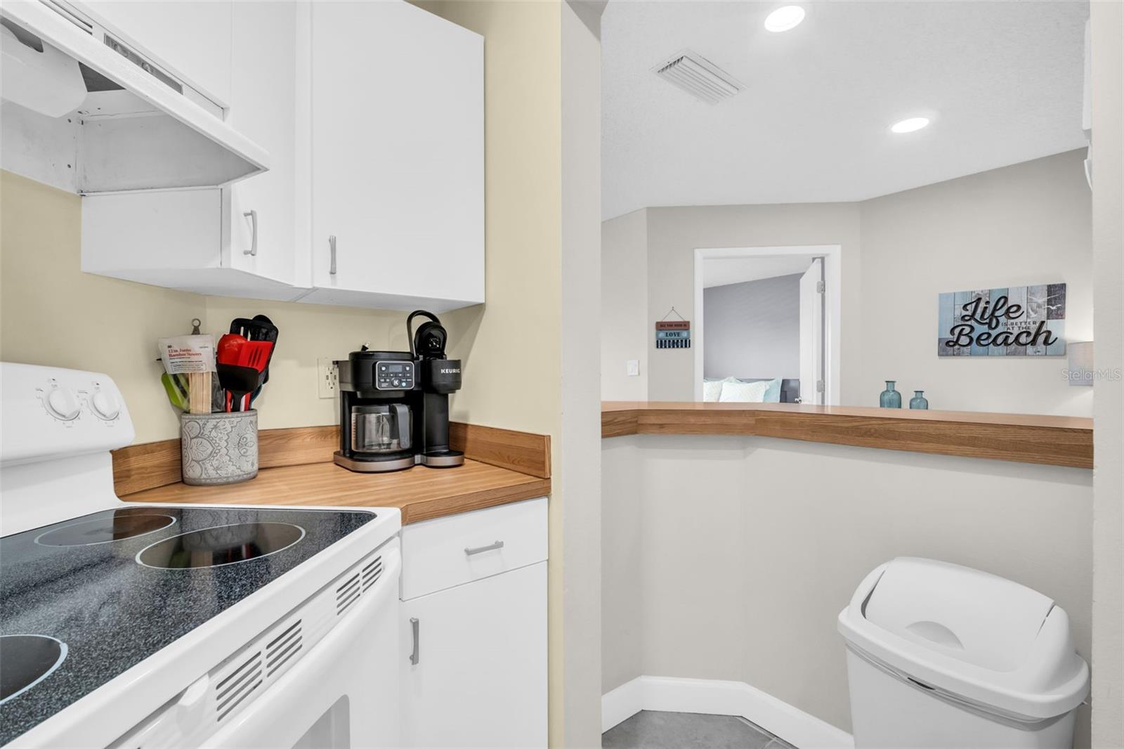 1515 PINELLAS BAYWAY S #14, TIERRA VERDE, FL, 33715