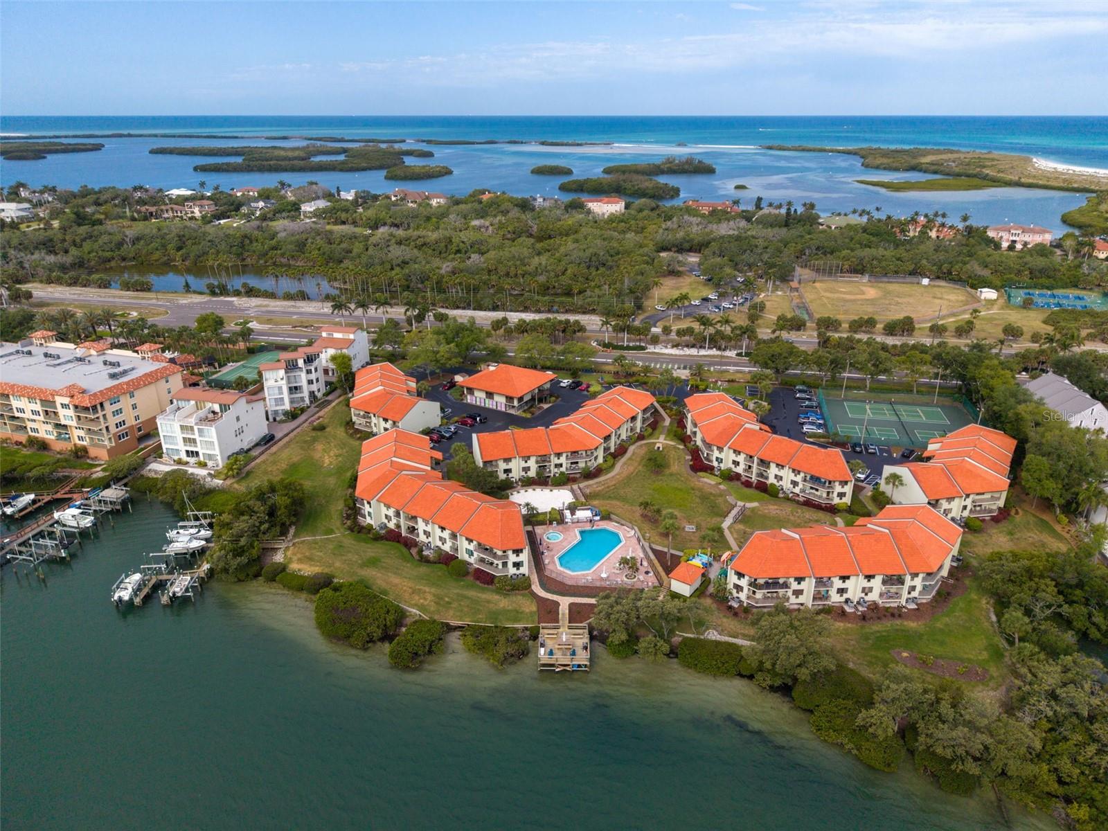 1515 PINELLAS BAYWAY S #14, TIERRA VERDE, FL, 33715