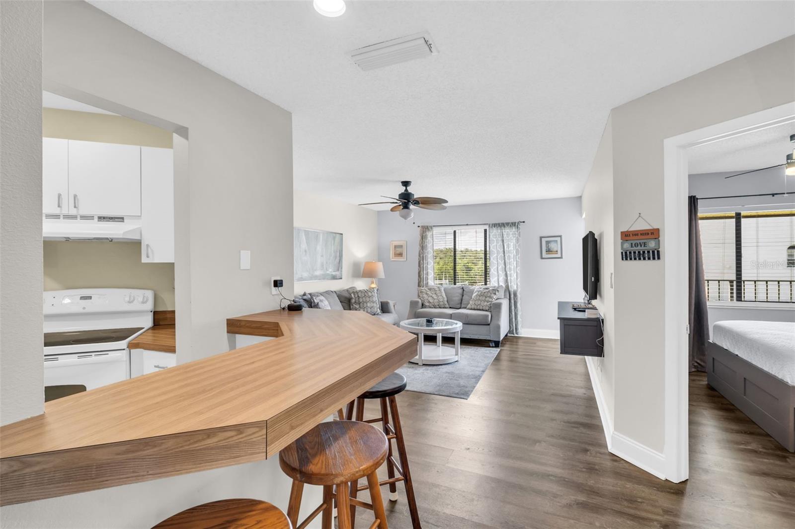 1515 PINELLAS BAYWAY S #14, TIERRA VERDE, FL, 33715