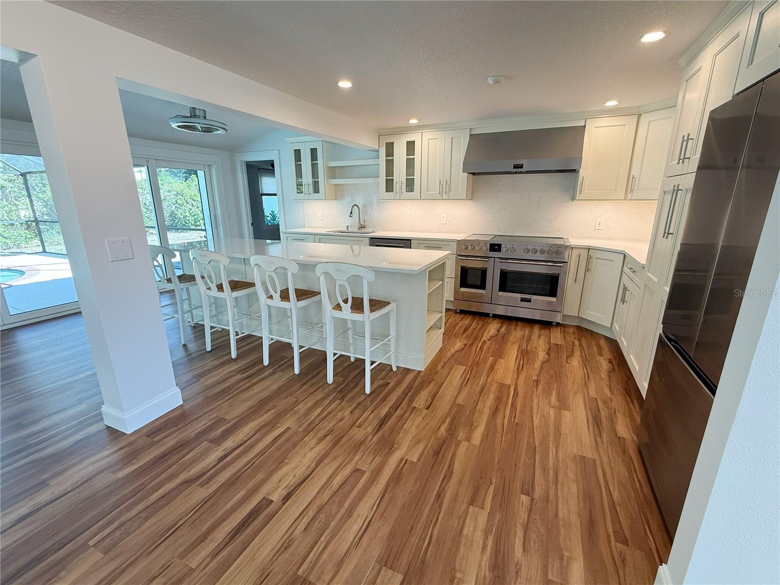 5569 SHADOW LAWN DR, SARASOTA, FL, 34242