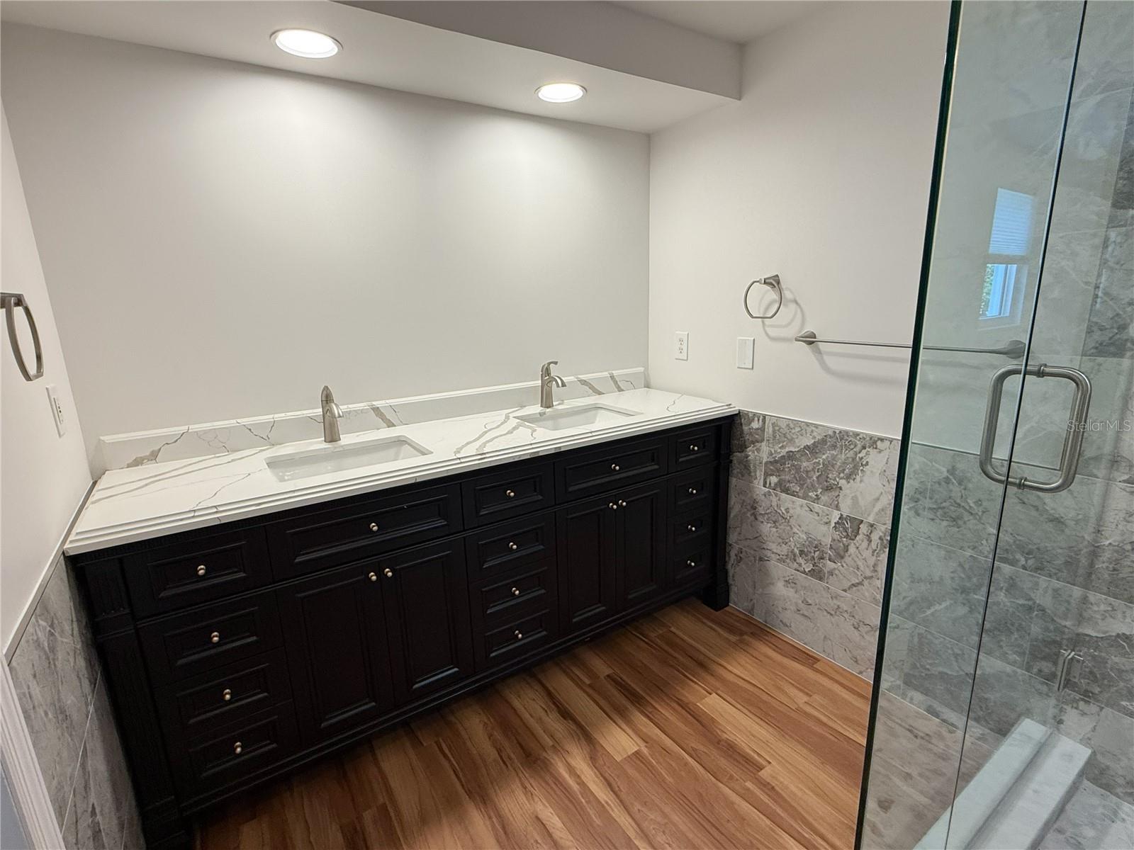 5569 SHADOW LAWN DR, SARASOTA, FL, 34242