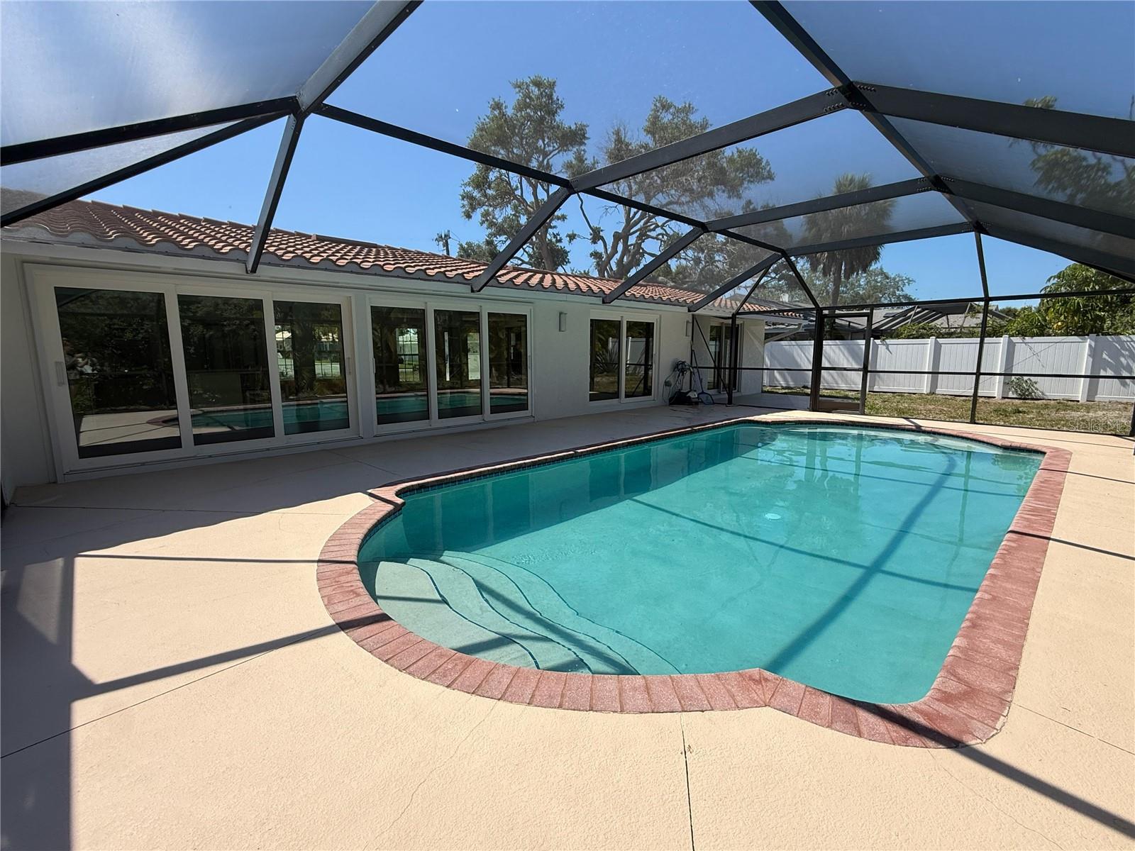 5569 SHADOW LAWN DR, SARASOTA, FL, 34242