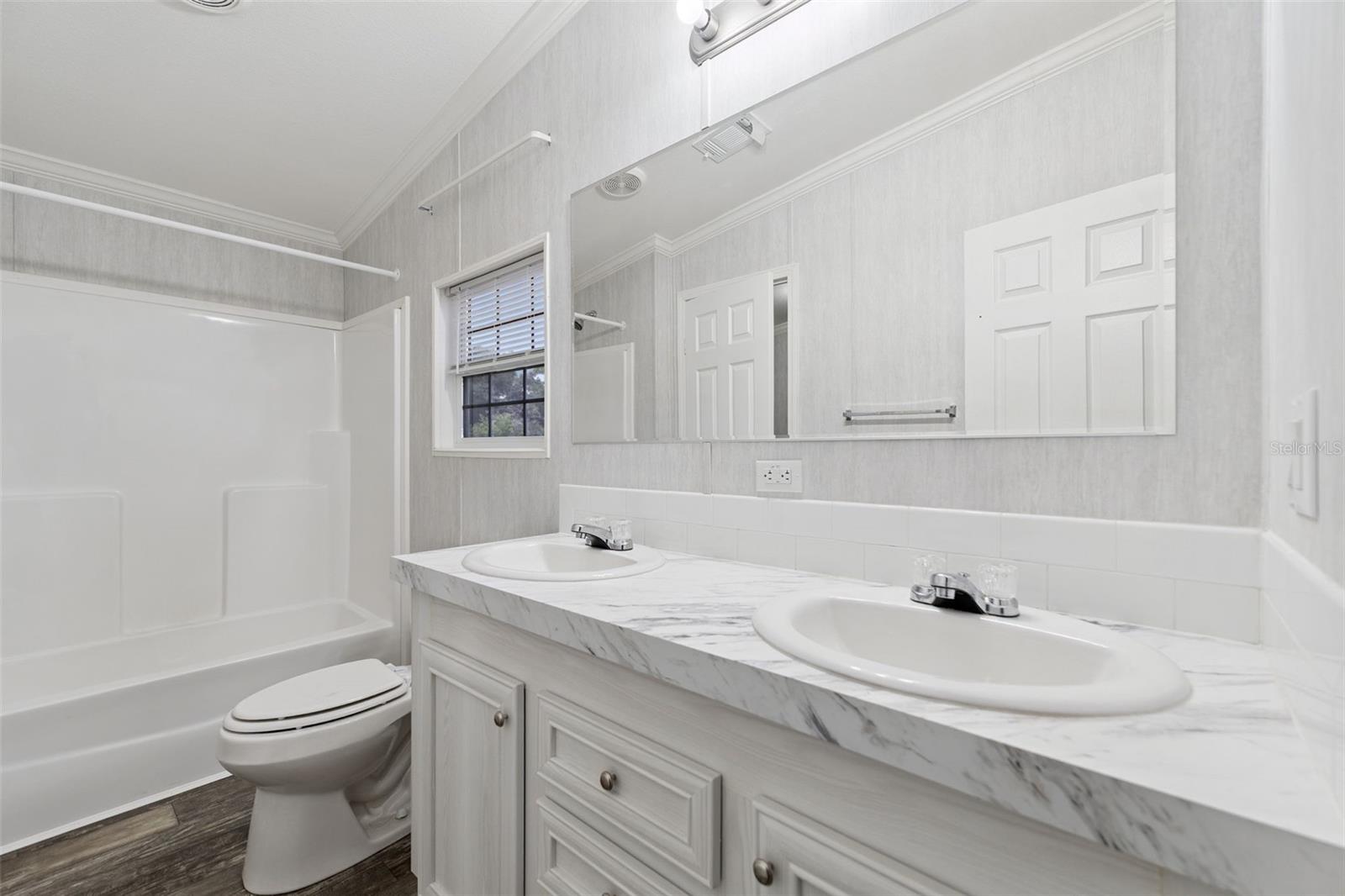 36 CANDLELIGHT DR, LAKE WALES, FL, 33859