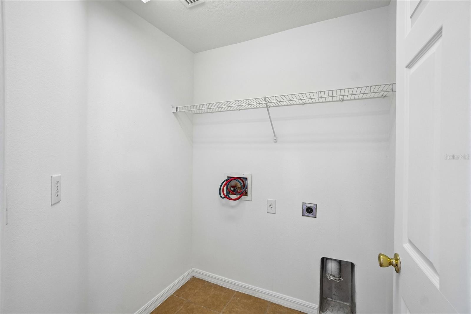 7613 WOOD VIOLET DR, GIBSONTON, FL, 33534