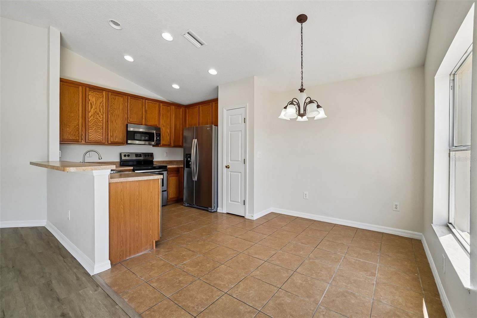 7613 WOOD VIOLET DR, GIBSONTON, FL, 33534