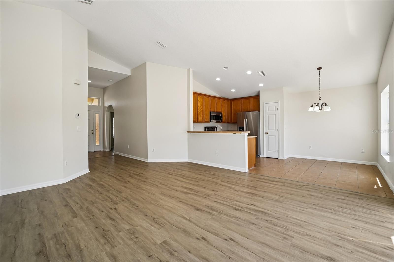 7613 WOOD VIOLET DR, GIBSONTON, FL, 33534