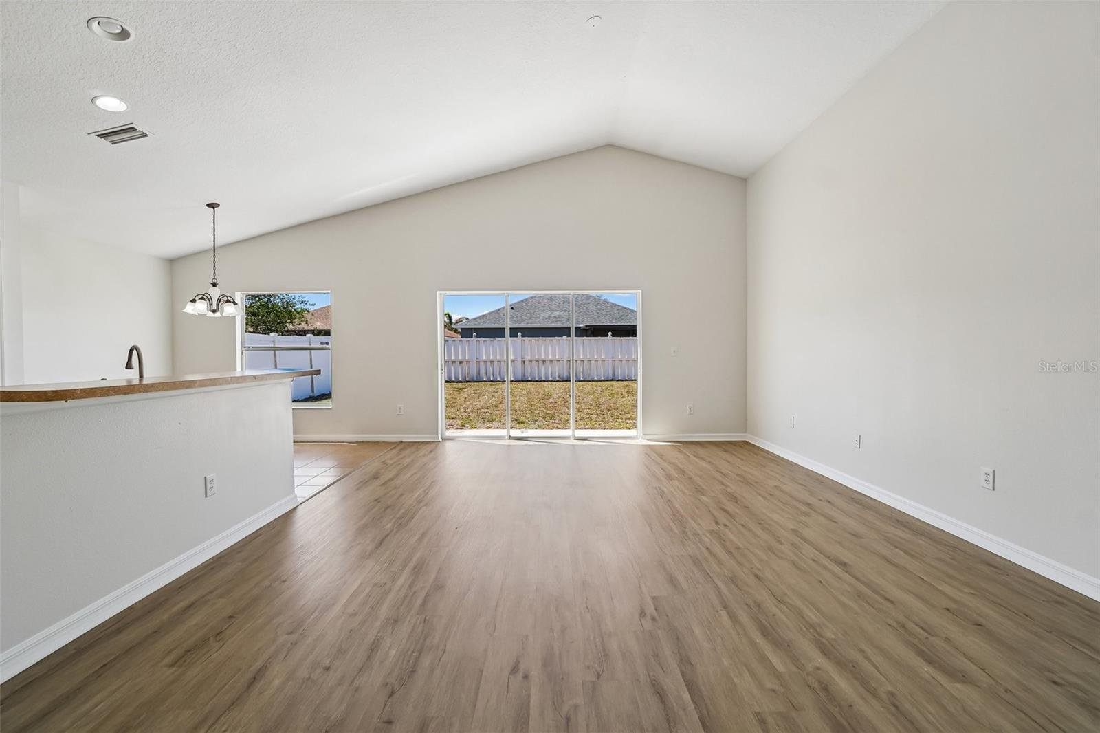 7613 WOOD VIOLET DR, GIBSONTON, FL, 33534