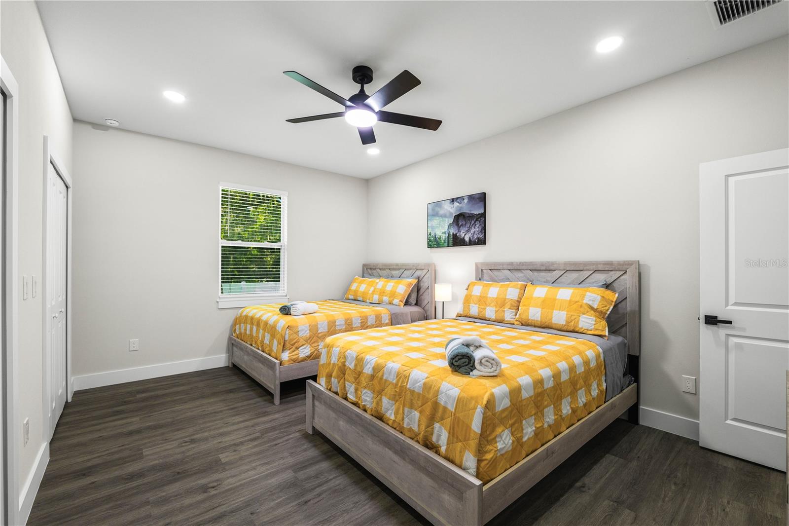 174-176 S LEMON AVE, BROOKSVILLE, FL, 34601