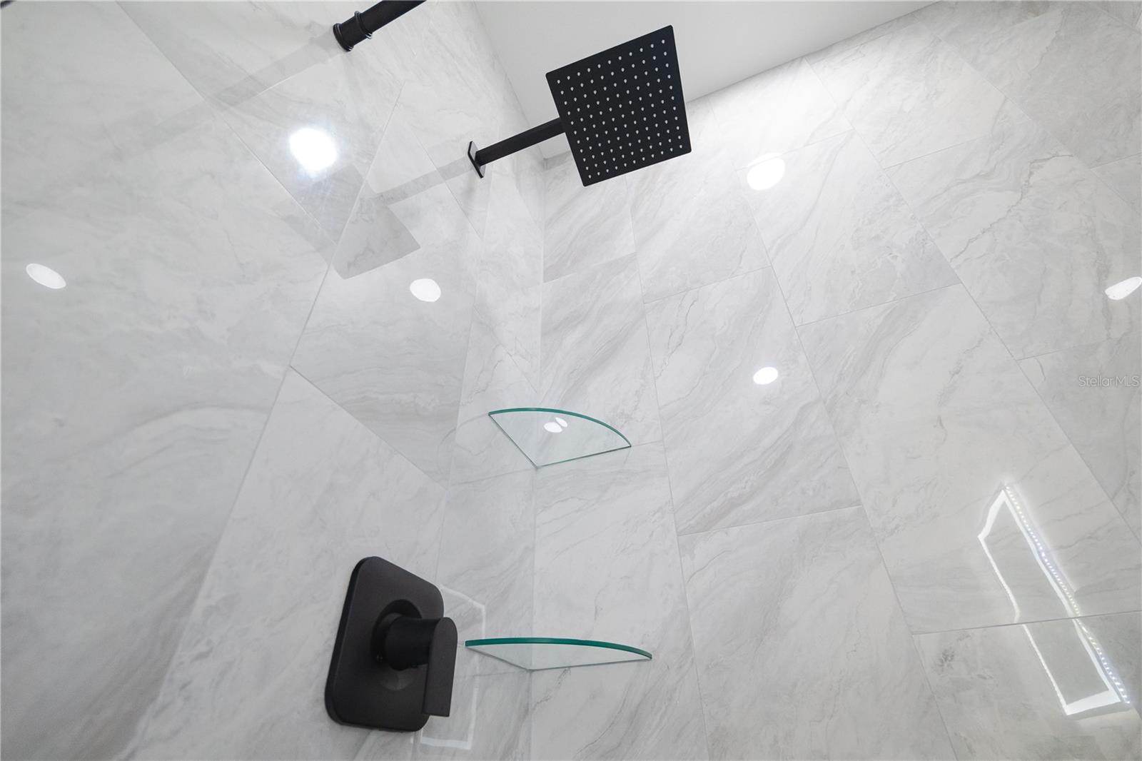 174-176 S LEMON AVE, BROOKSVILLE, FL, 34601