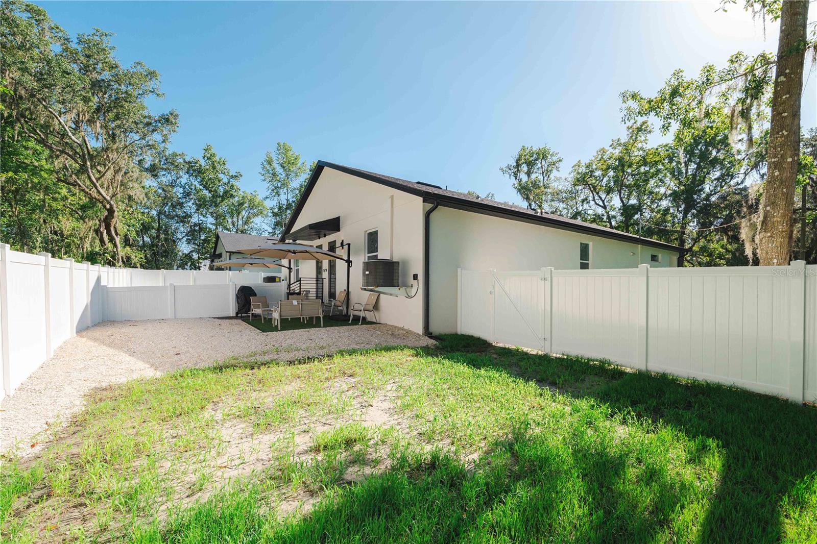 192-194 S LEMON AVE, BROOKSVILLE, FL, 34601