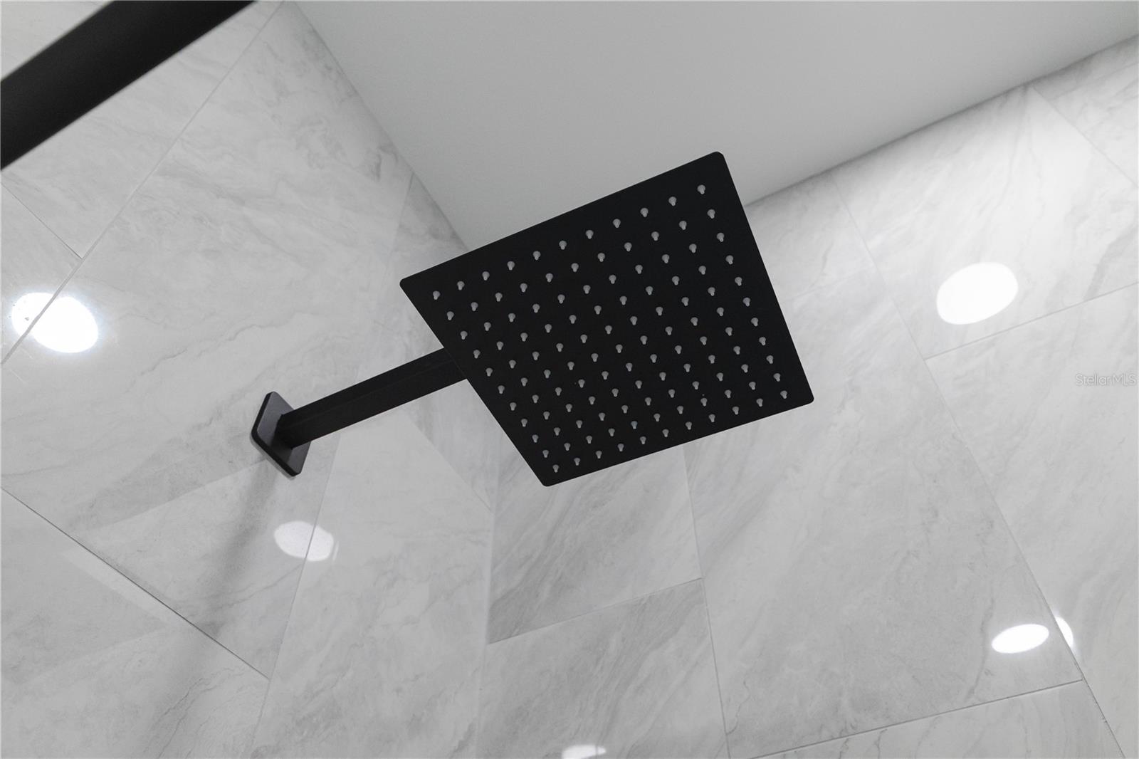 192-194 S LEMON AVE, BROOKSVILLE, FL, 34601