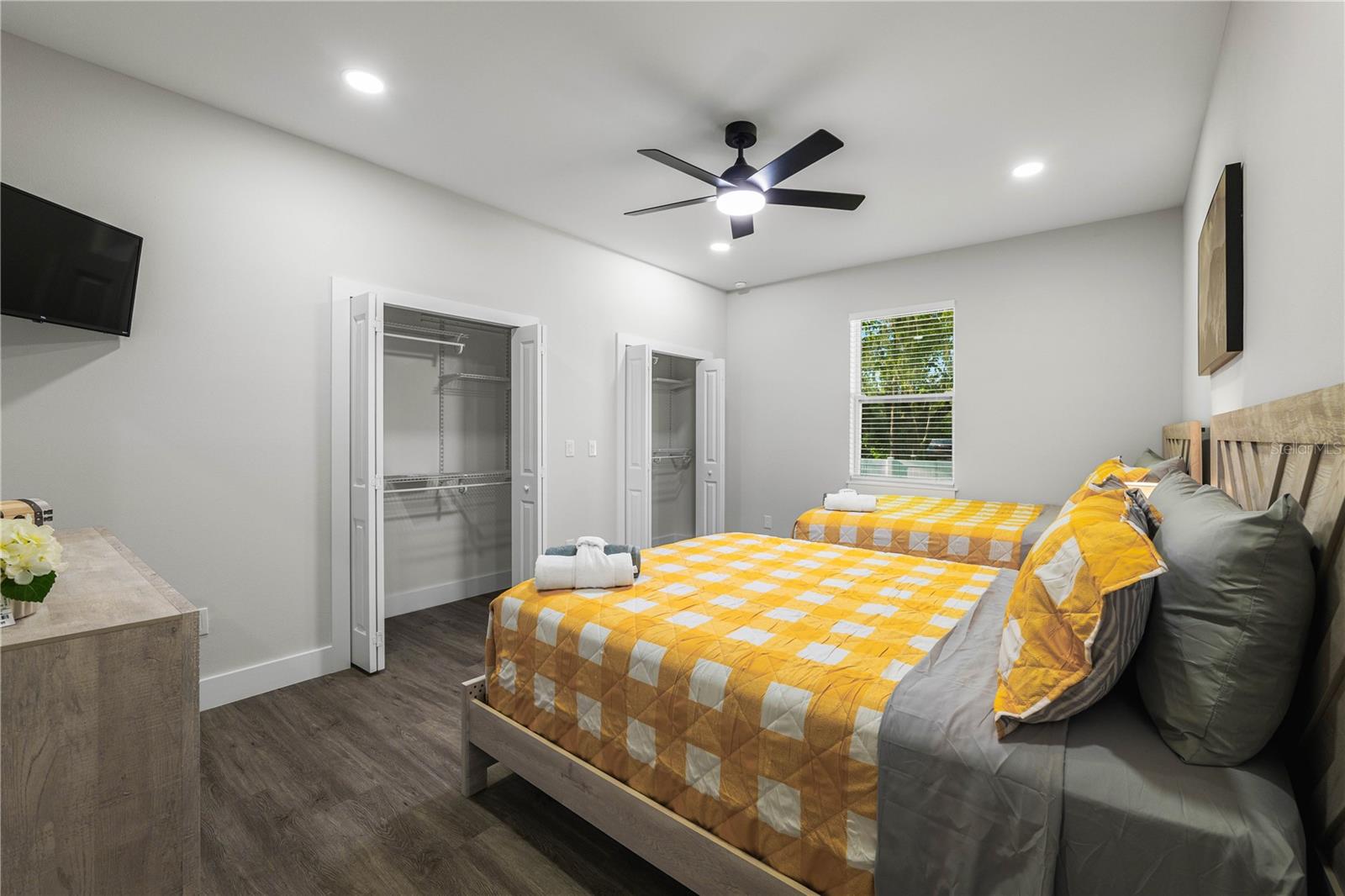 192-194 S LEMON AVE, BROOKSVILLE, FL, 34601