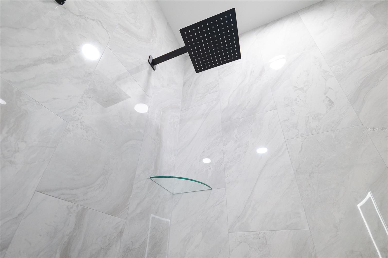 192-194 S LEMON AVE, BROOKSVILLE, FL, 34601