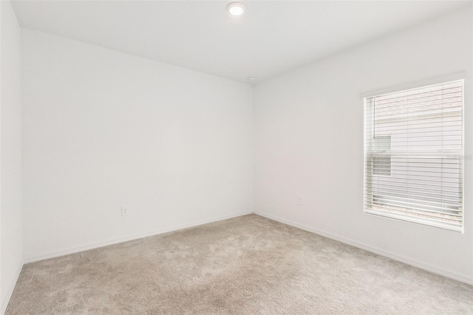 33857 SKY BLOSSOM CIR, LEESBURG, FL, 34788