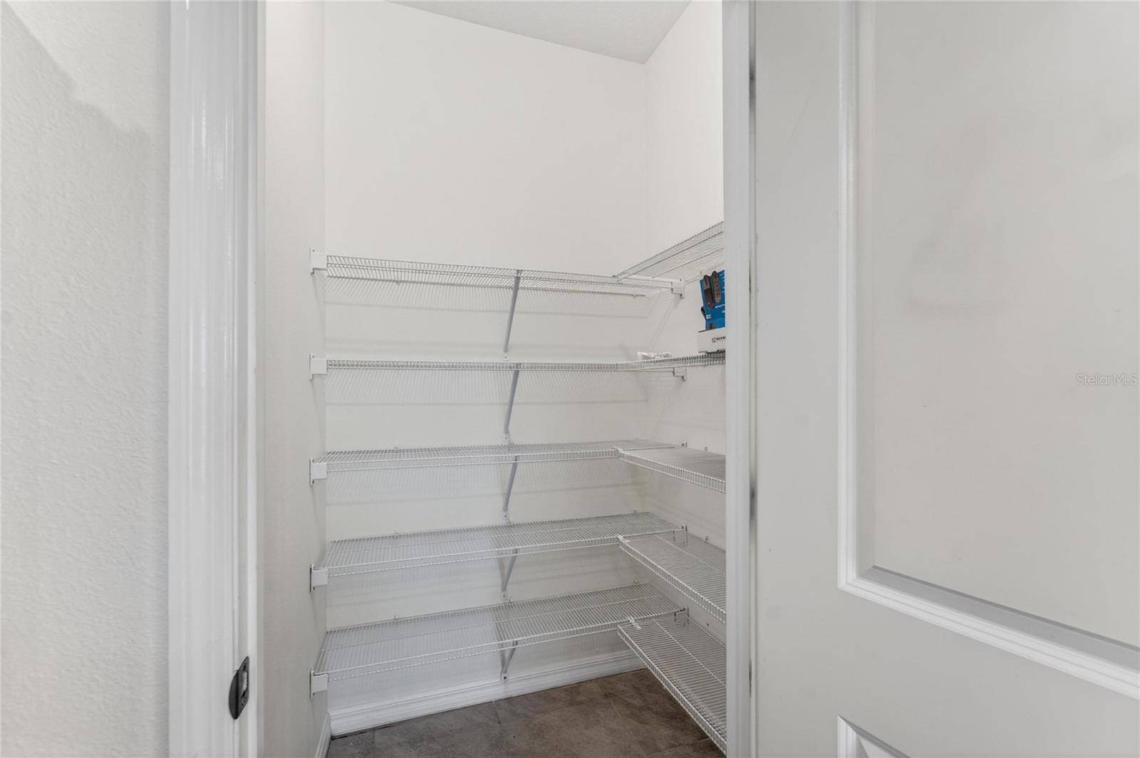 136 MANGROVE SHADE CIR, APOLLO BEACH, FL, 33572