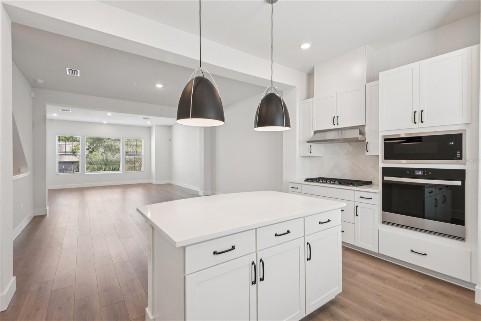 3133 4TH TER N, ST PETERSBURG, FL, 33713