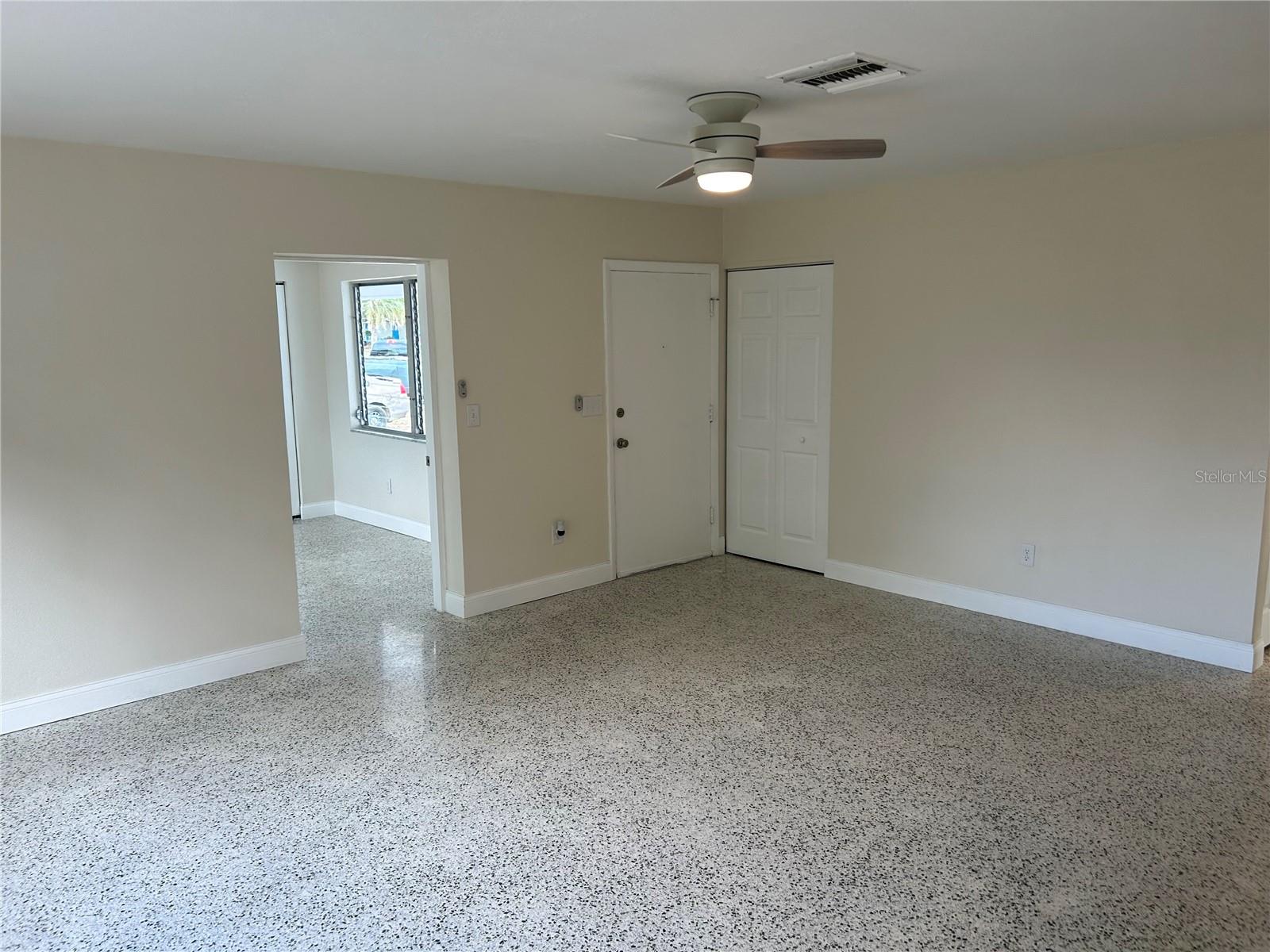 1555 FORT SMITH BLVD, DELTONA, FL, 32725