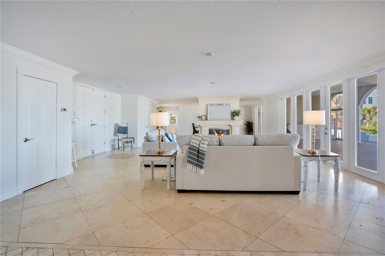 2117 OCEAN DR, NEW SMYRNA BEACH, FL, 32169