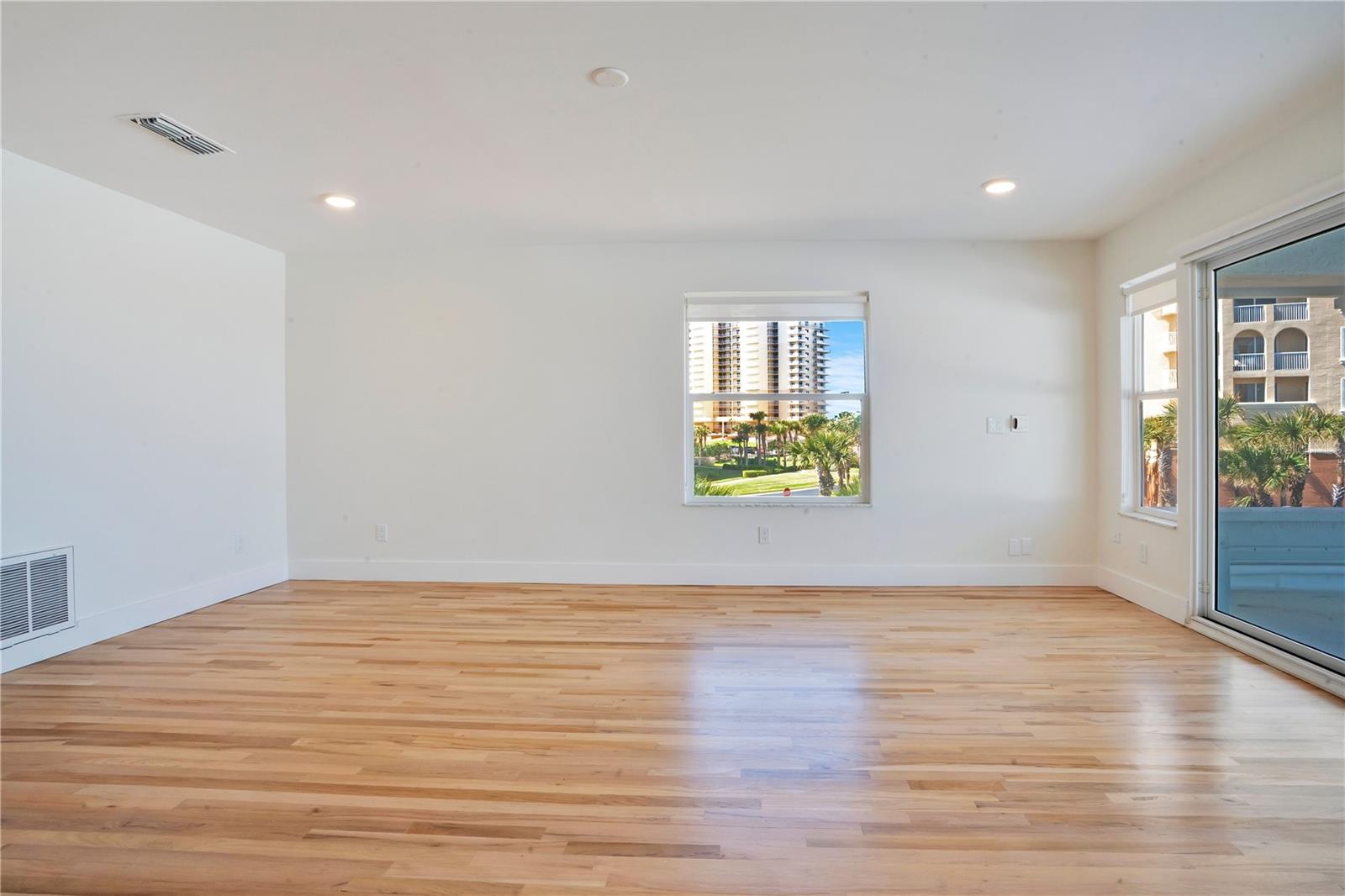 2117 OCEAN DR, NEW SMYRNA BEACH, FL, 32169