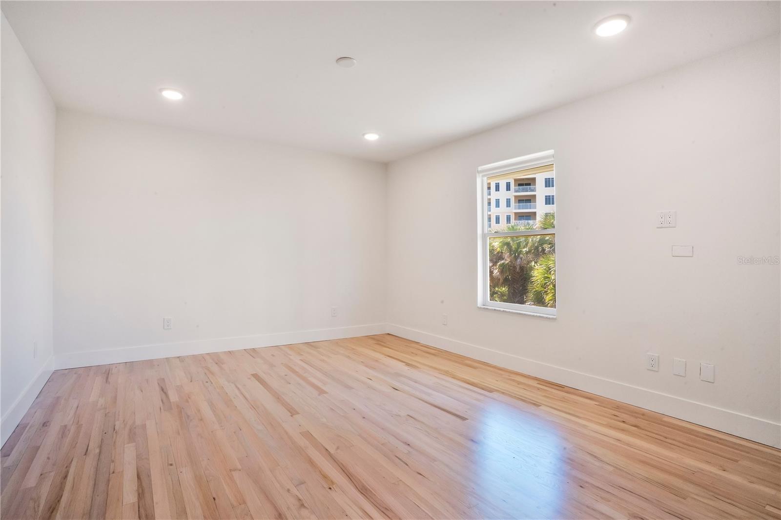 2117 OCEAN DR, NEW SMYRNA BEACH, FL, 32169