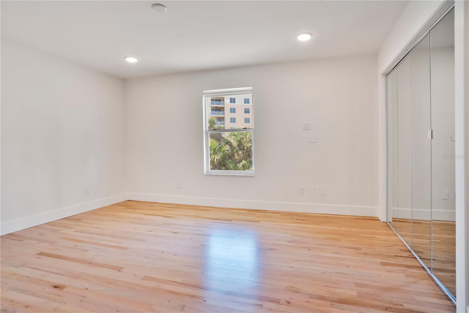 2117 OCEAN DR, NEW SMYRNA BEACH, FL, 32169