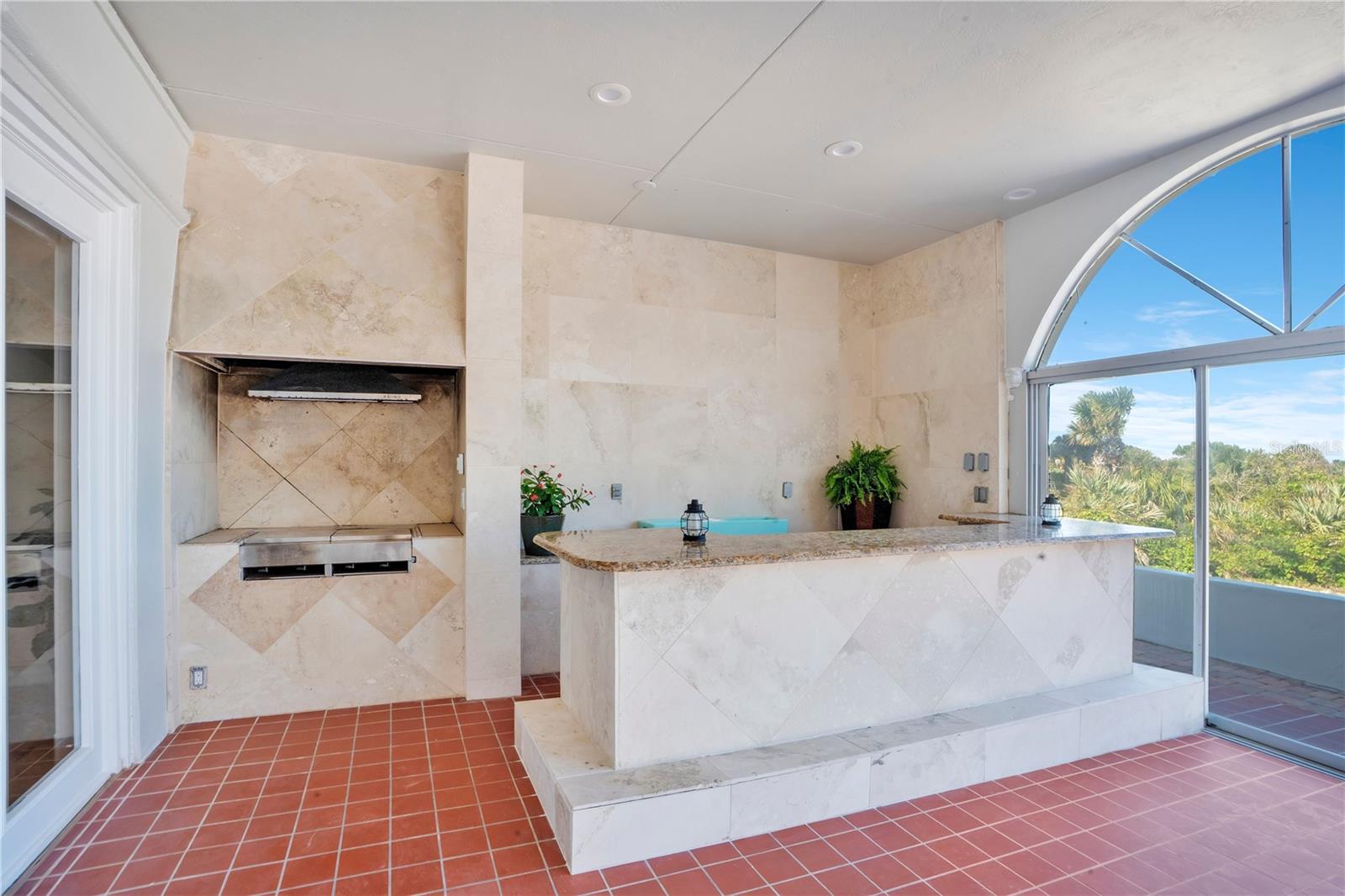 2117 OCEAN DR, NEW SMYRNA BEACH, FL, 32169