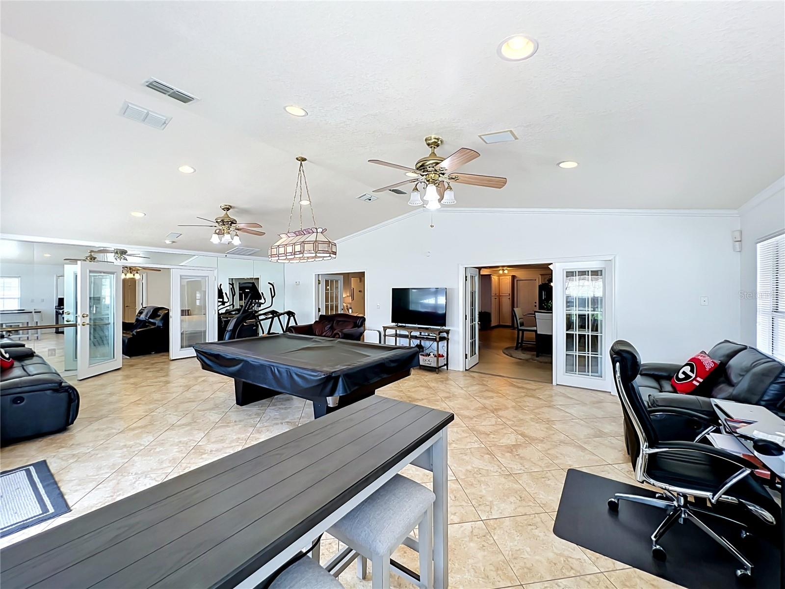 2404 LAUDERDALE CT, ORLANDO, FL, 32805