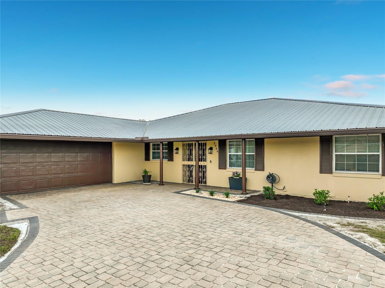 2404 LAUDERDALE CT, ORLANDO, FL, 32805